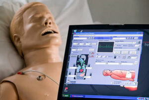 Simuladores educativos para enfermería y medicina
